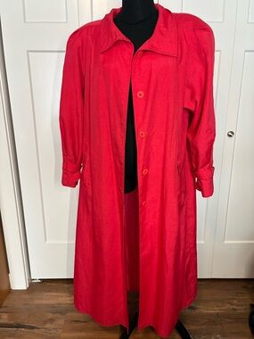 J. Gallery women’s 13/15 Vibrant Coral Red Long Trench Coat Jacket Statement